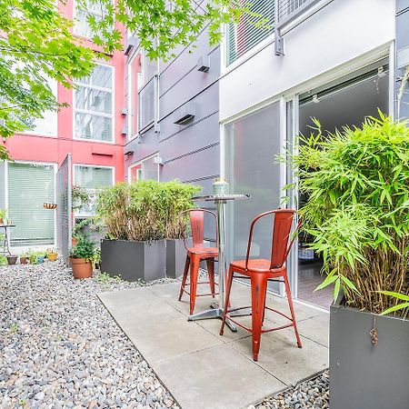 One Bedroom Luxury Apartment Seattle Exteriör bild
